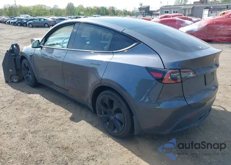2023 Tesla Model Y Awd/Long Range Dual Motor All-Wheel Drive из США, поврежденный, VIN 7SAYGAEE1PF889267